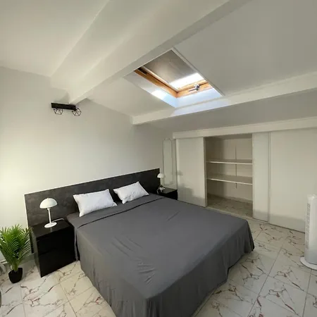 De Avec Vue Et Terrasse