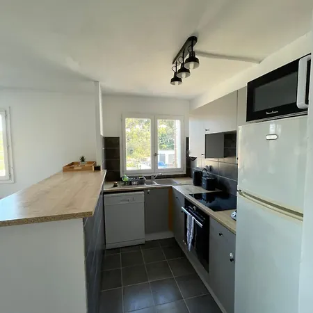 De Avec Vue Et Terrasse *